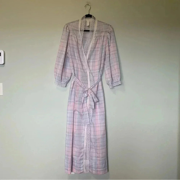 Givenchy  intimité vintage plaid robe with belt - Picture 3 of 4